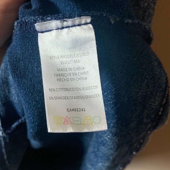 Simon’s Twik Faded Denim Dress - Picture 5 of 6